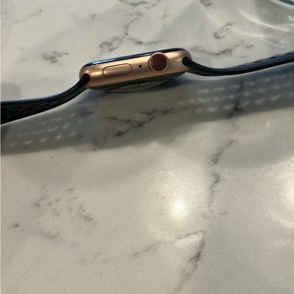 Apple Watch Series 5
